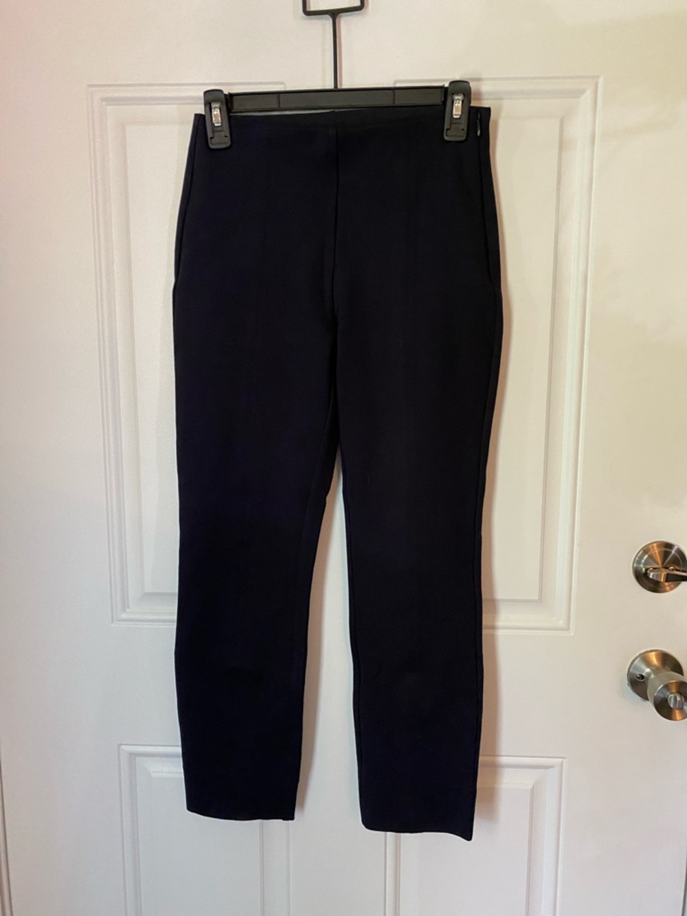 Quince Ultra Stretch Pointe Pintuck Ankle Pant Navy Size small petite length